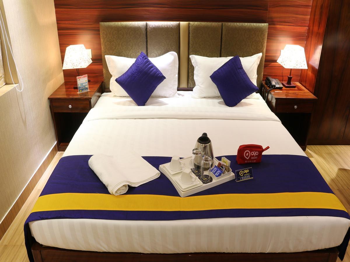 Oyo 662 Hotel Comfotel โกลกาตา ภายนอก รูปภาพ